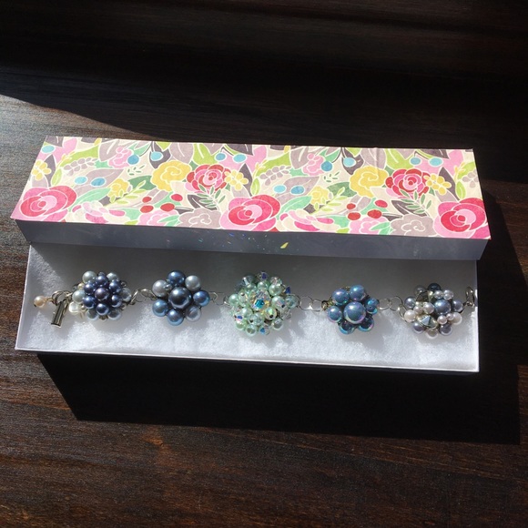 Swarovski Crystal Vintage Bracelet - Picture 2 of 3